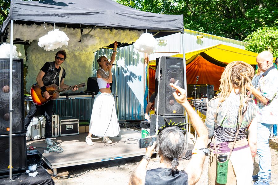 Arnika Aluri performing with her band
